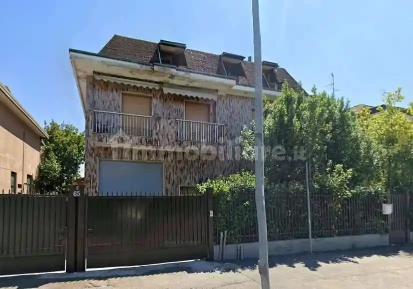 Appartamento in vendita a Trezzano sul Naviglio