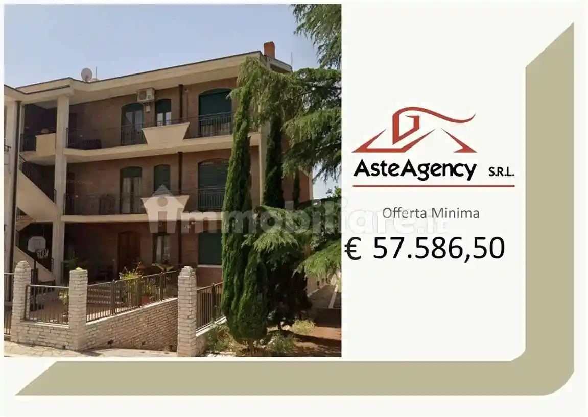 Appartamento in vendita a Apricena