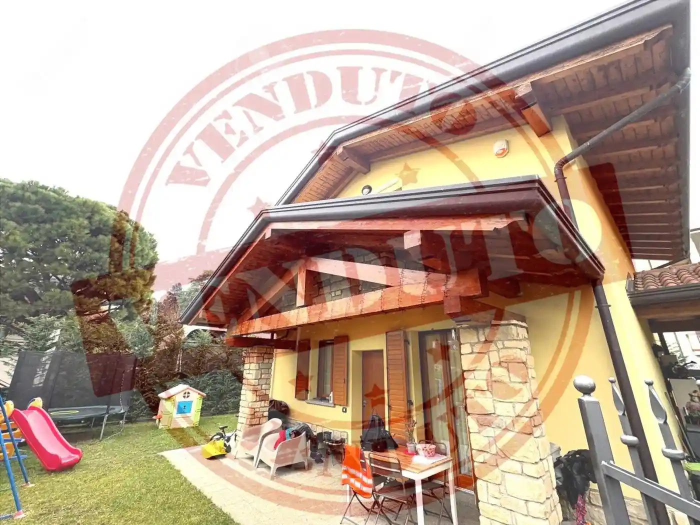 Villa in vendita a Appiano Gentile