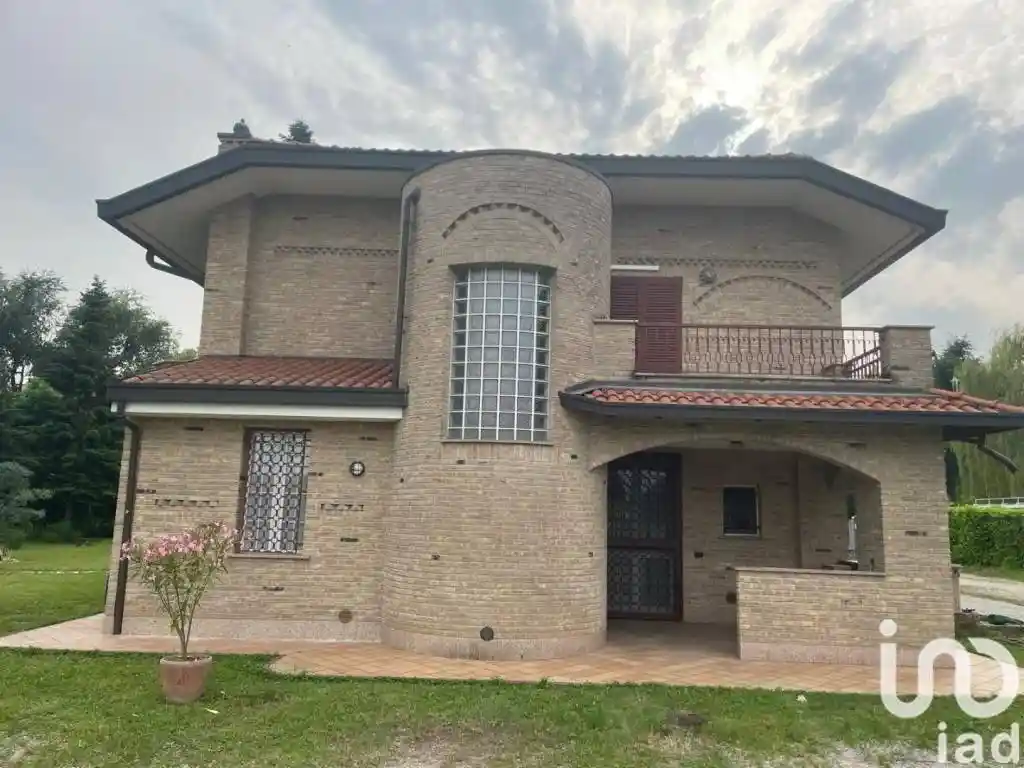 Villa in affitto a Nova Milanese