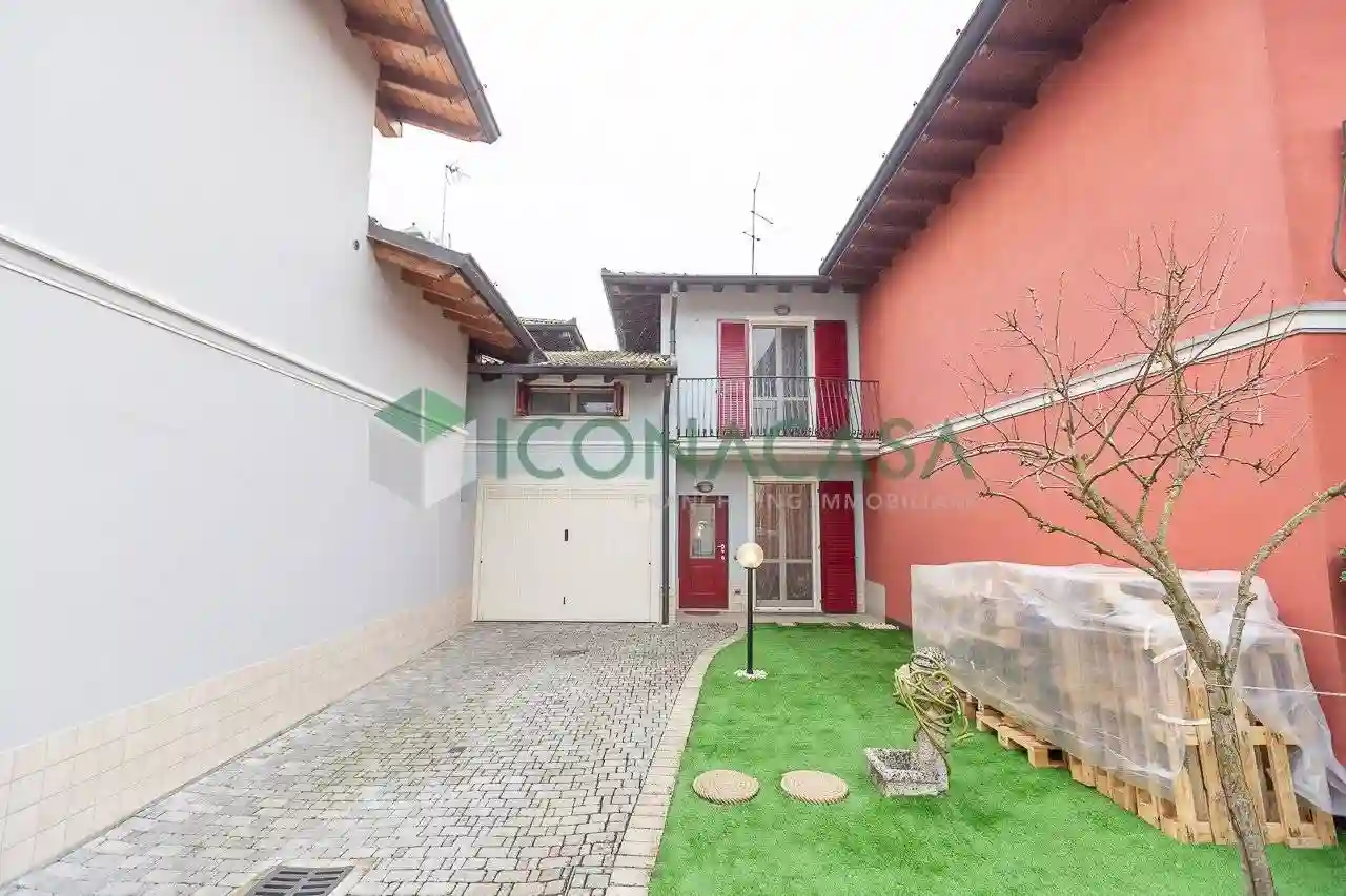 Villetta a schiera - foto 2