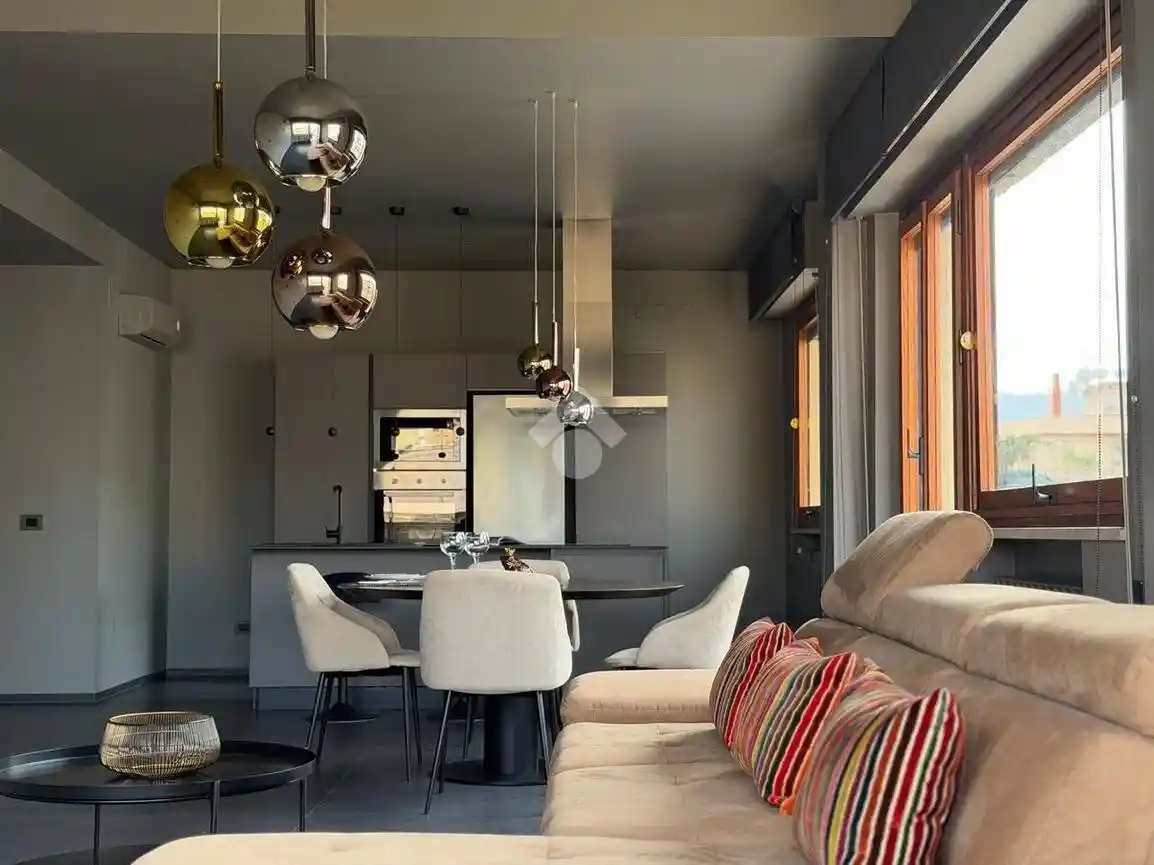 Appartamento in vendita a Palermo