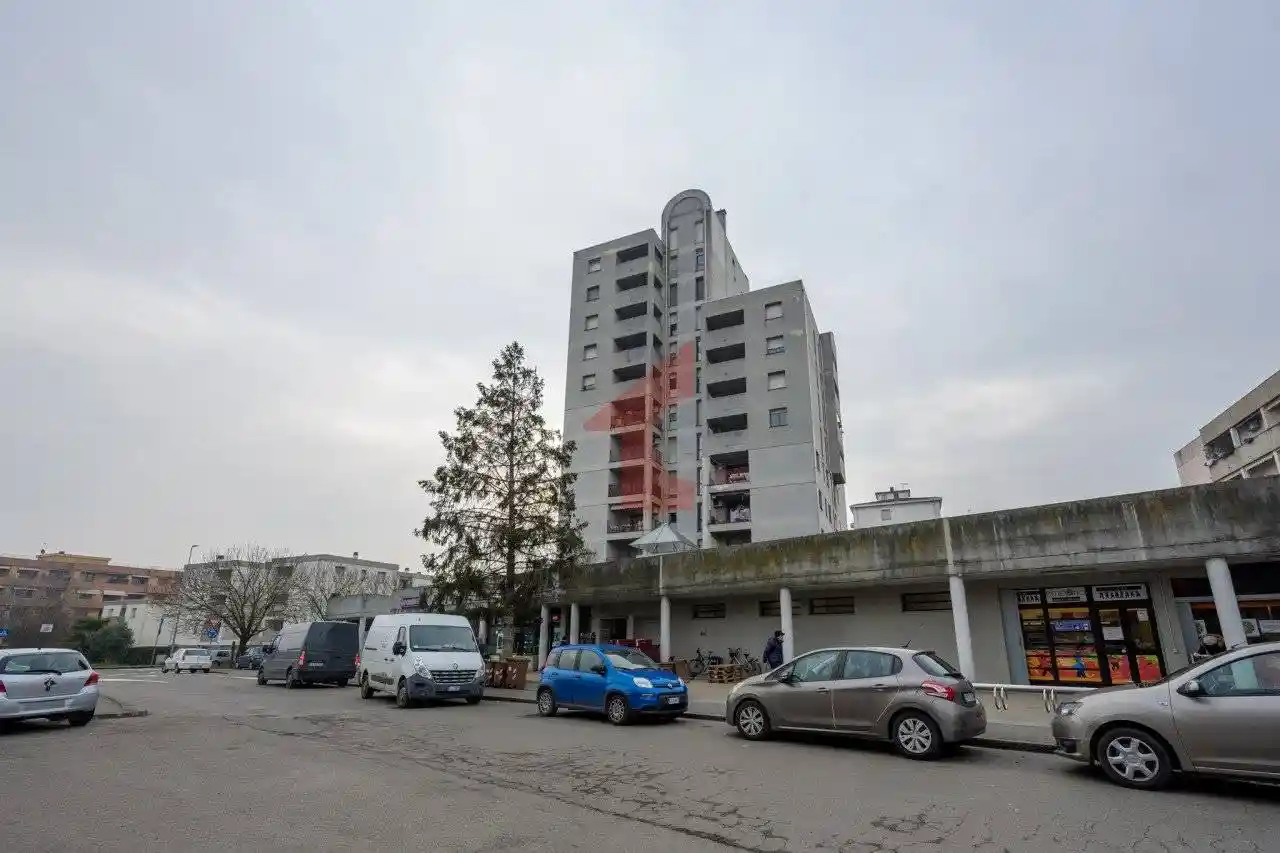 Appartamento in vendita a Parma