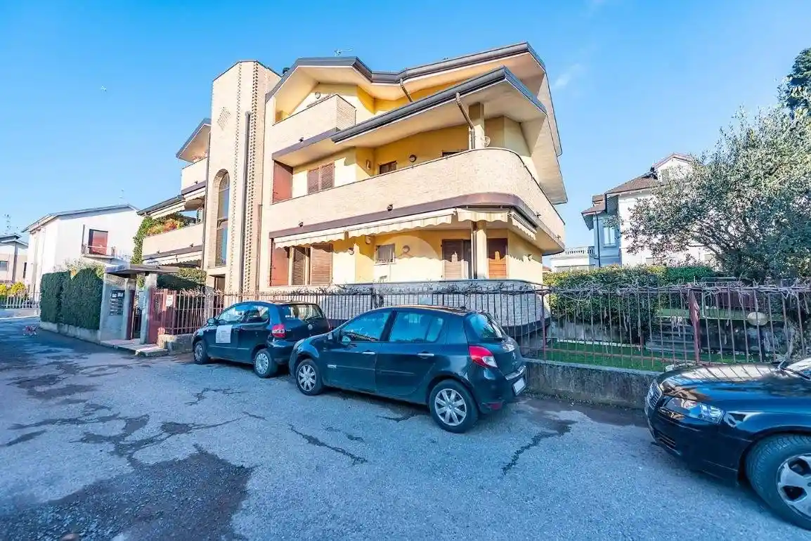 Appartamento in vendita a Uboldo