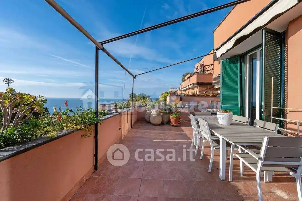 Appartamento in vendita a Varazze