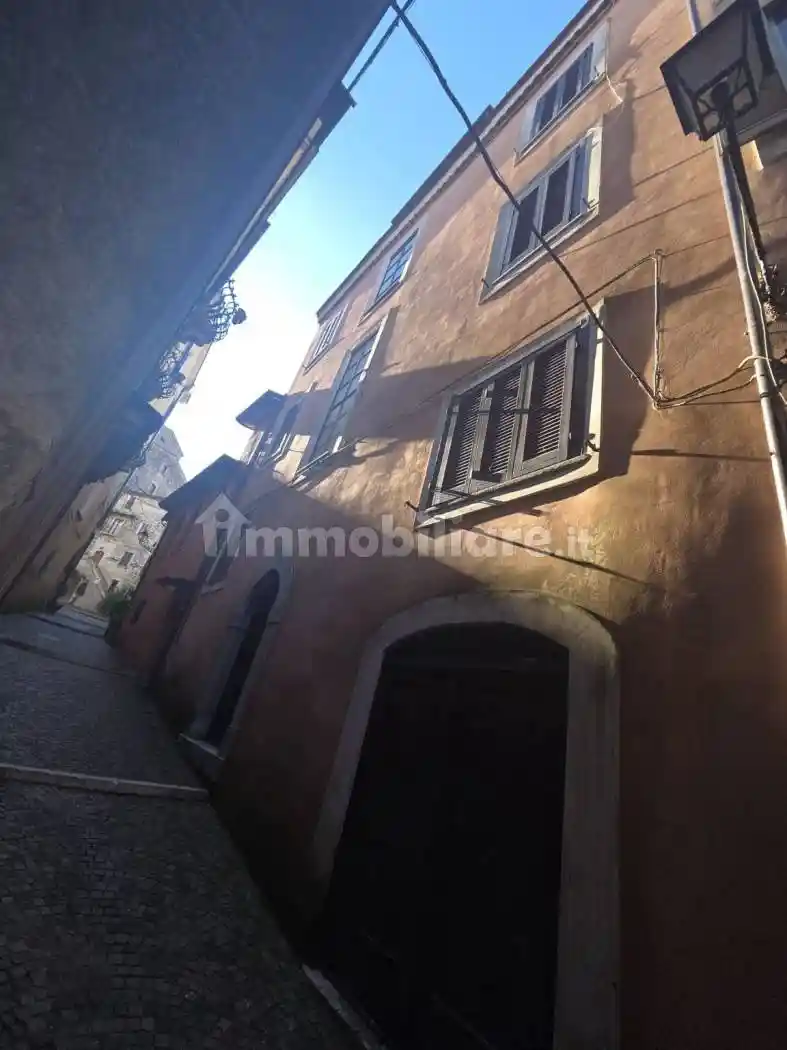 Appartamento in vendita a Amaseno