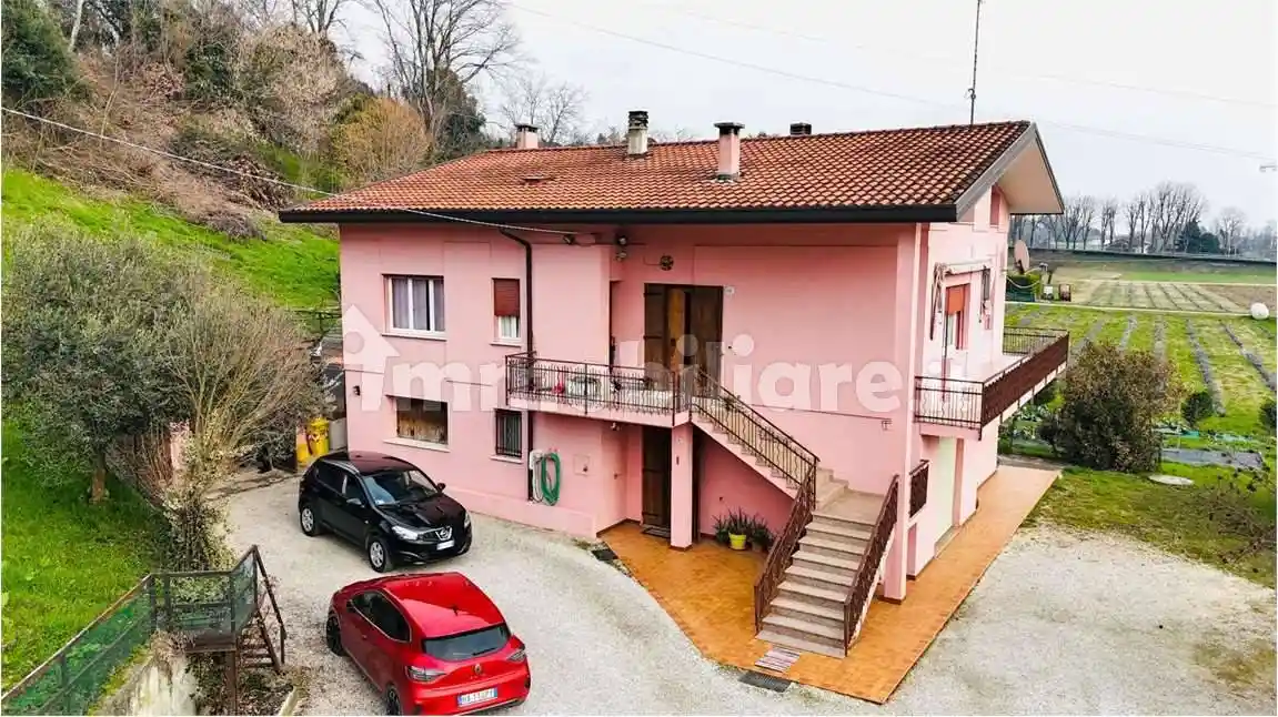 Casa indipendente in vendita a Cappella Maggiore