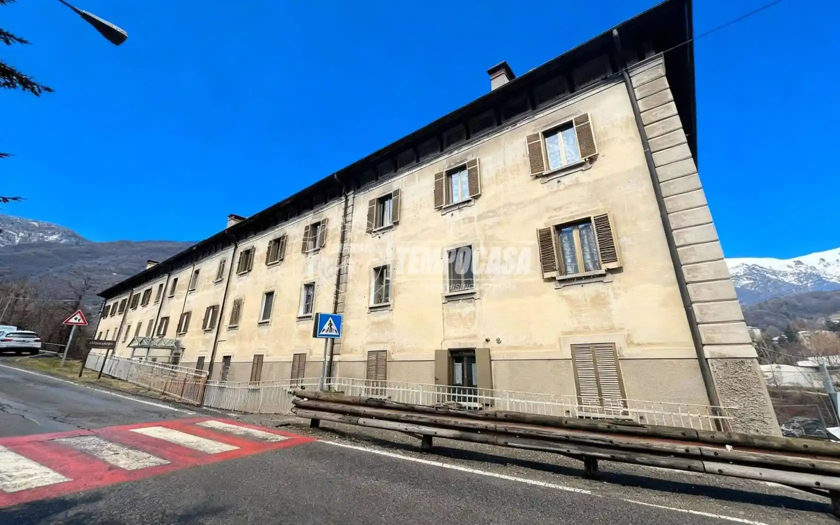 Appartamento in vendita a Pomaretto