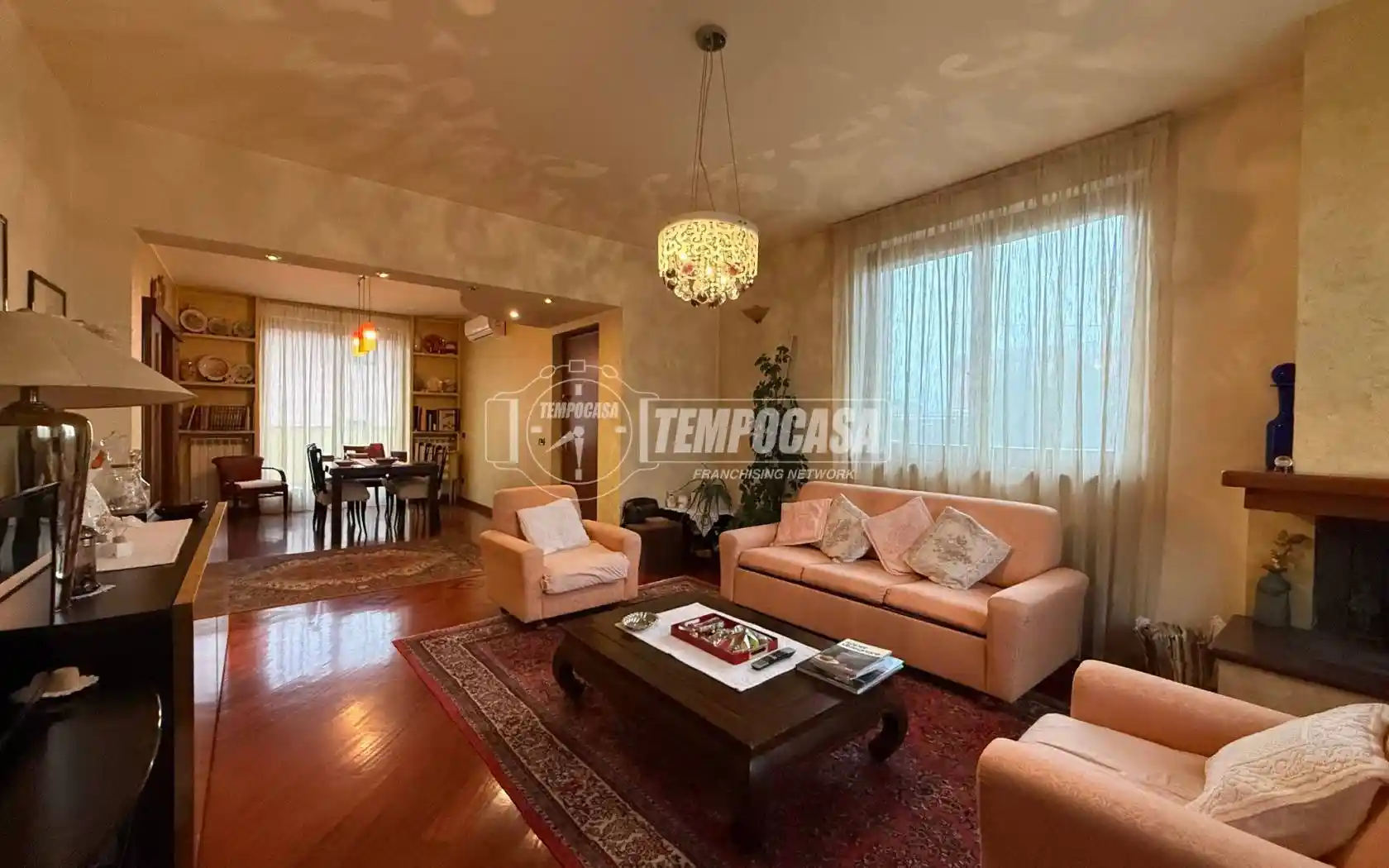 Villa in vendita a Busto Garolfo