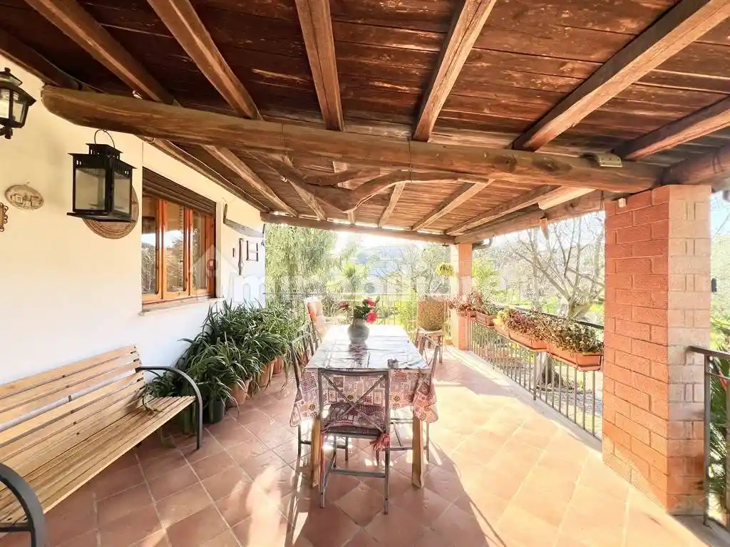 Villa in vendita a Velletri