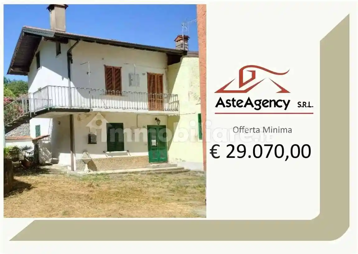 Appartamento in vendita a Cassano Valcuvia