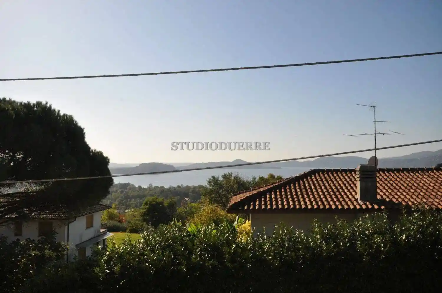 Villa in vendita a Leggiuno