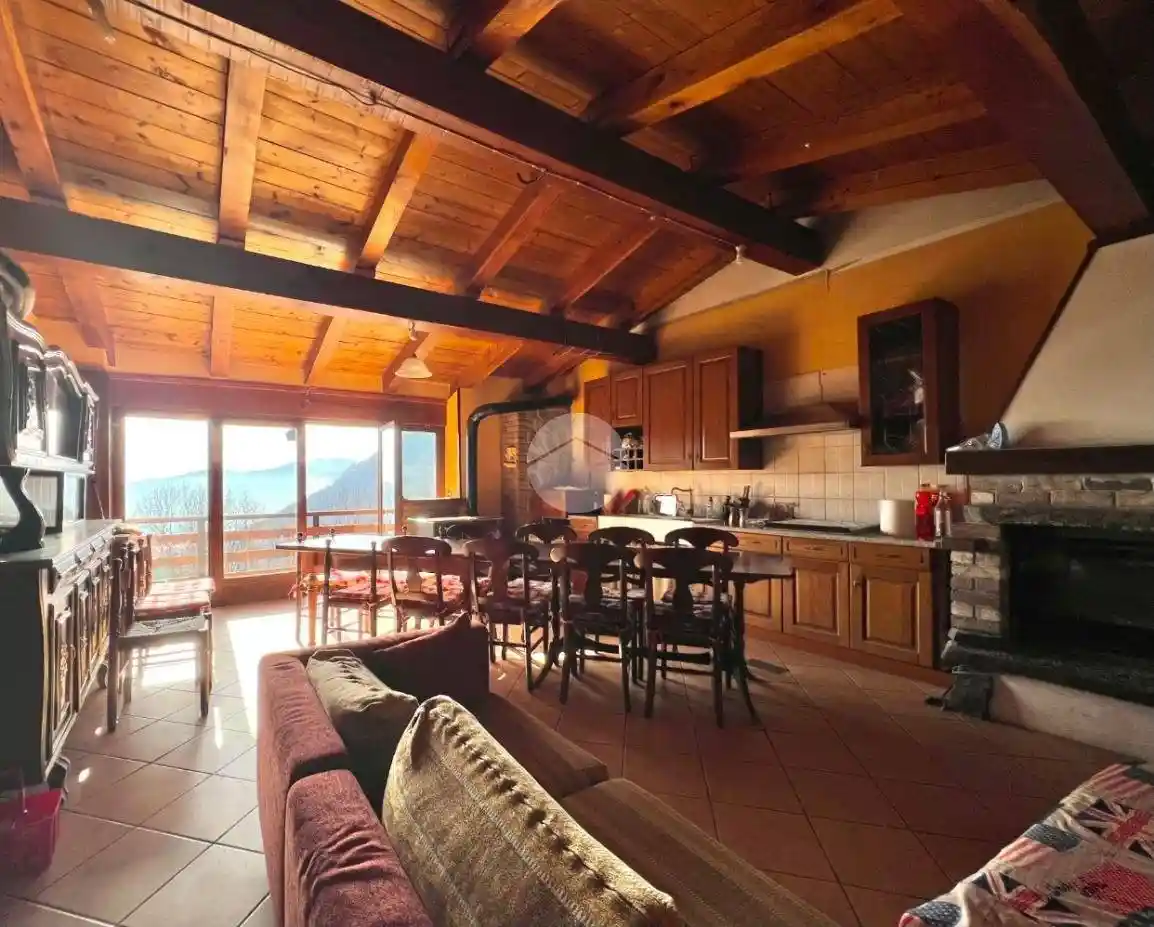 Casa indipendente in vendita a Coassolo Torinese