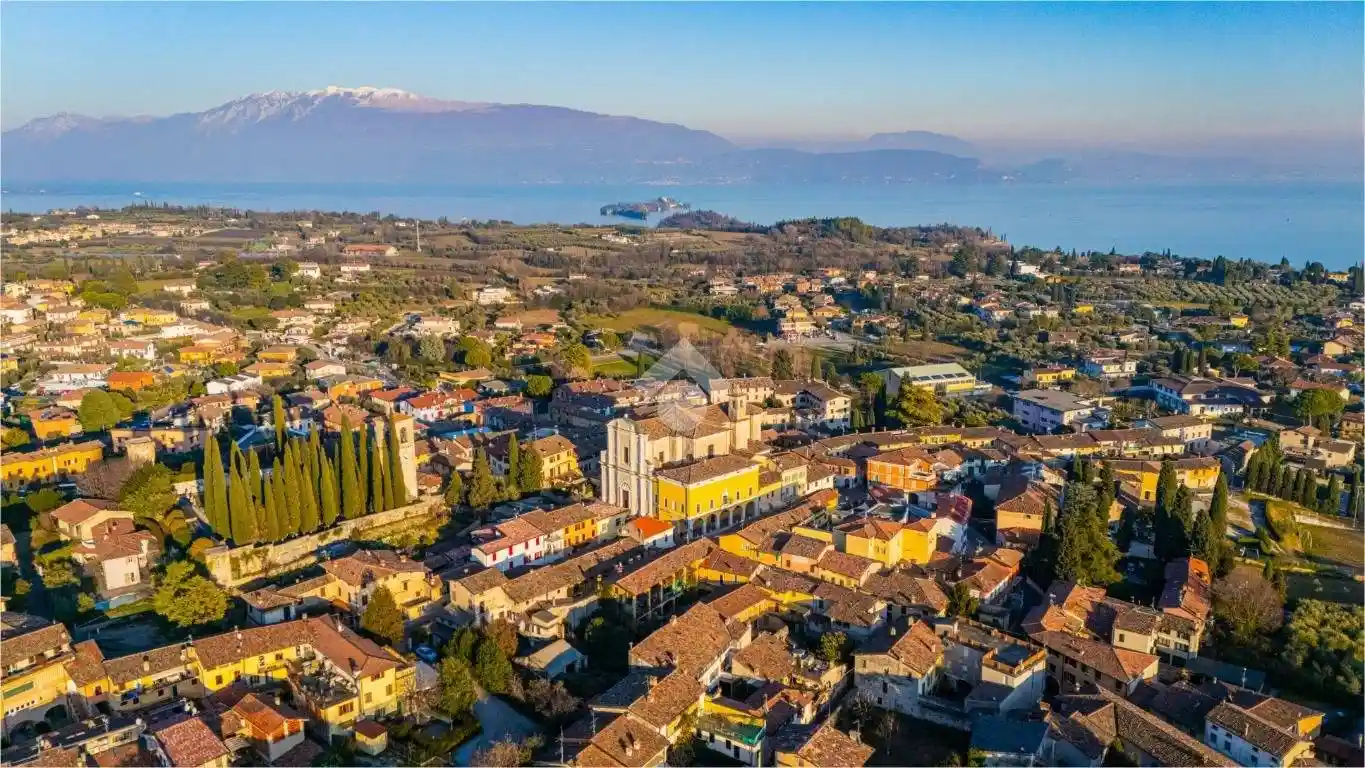 Appartamento in vendita a San Felice del Benaco