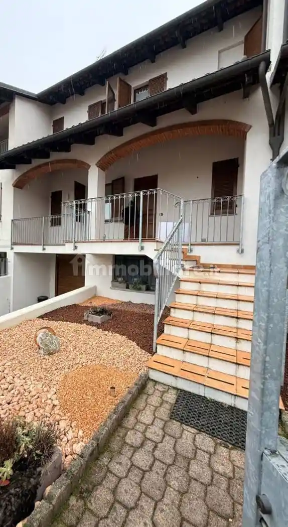 Villetta a schiera in vendita a Castagnito