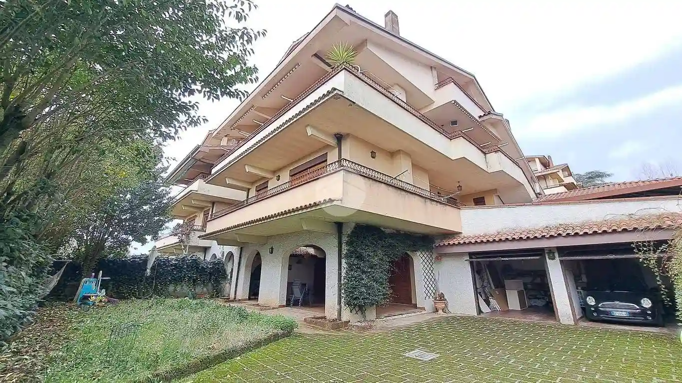 Villa - foto 2