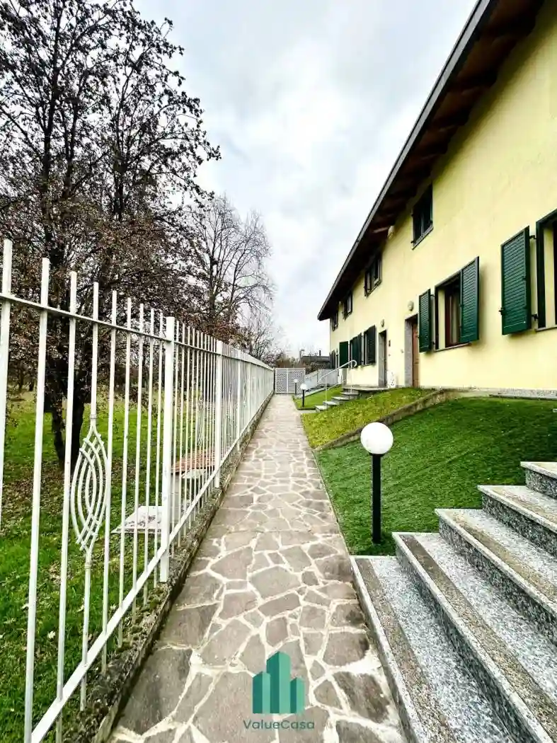 Villetta a schiera - foto 2