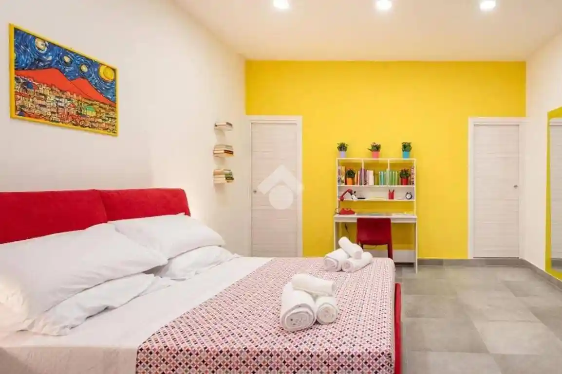 Appartamento in vendita a Napoli