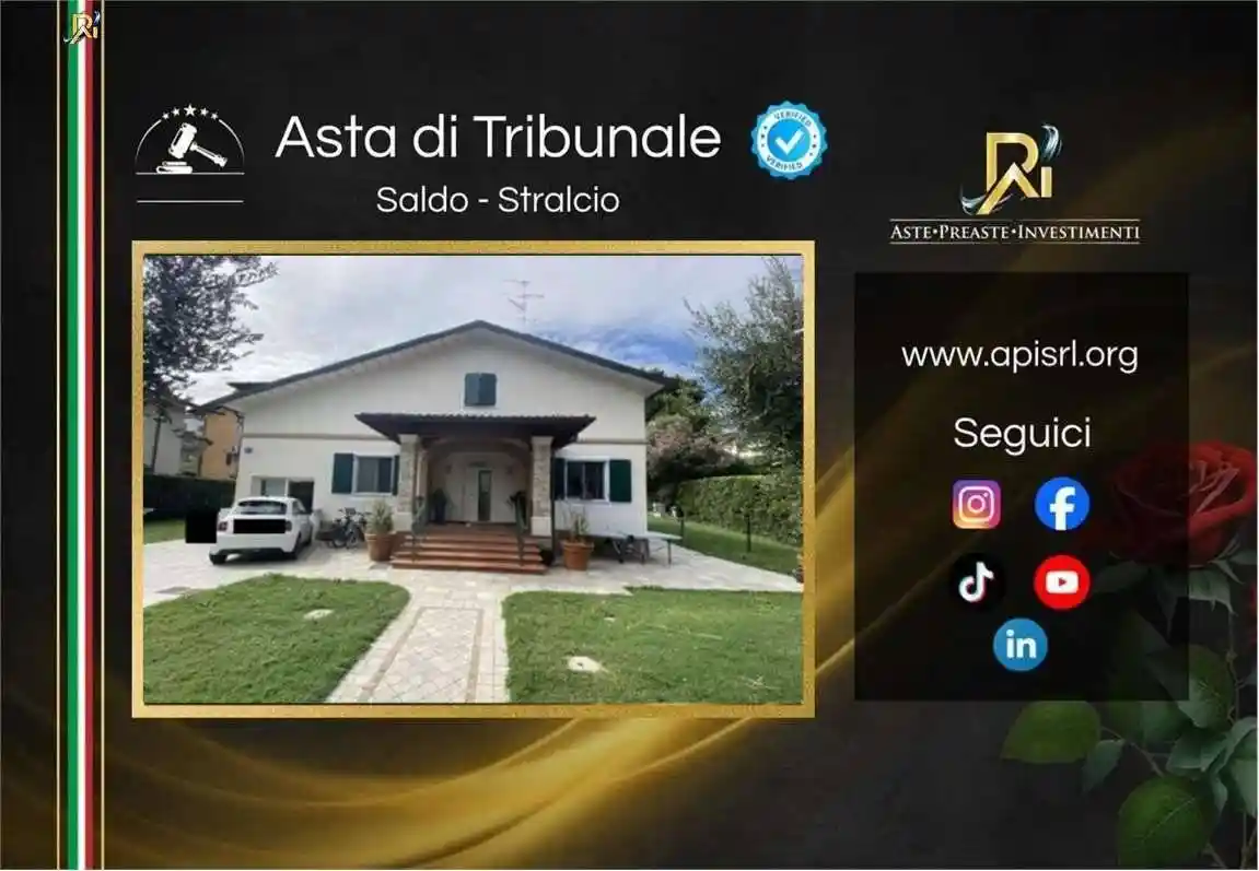 Villa in vendita a Desenzano del Garda