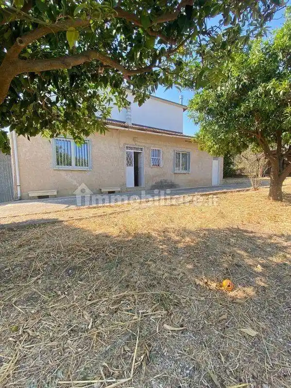 Villa in vendita a Campagna