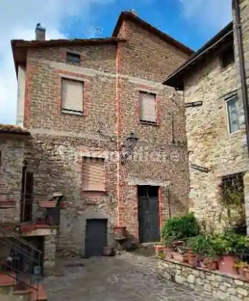 Casa indipendente in vendita a Piegaro