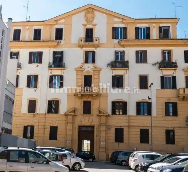 Appartamento in vendita a Bari