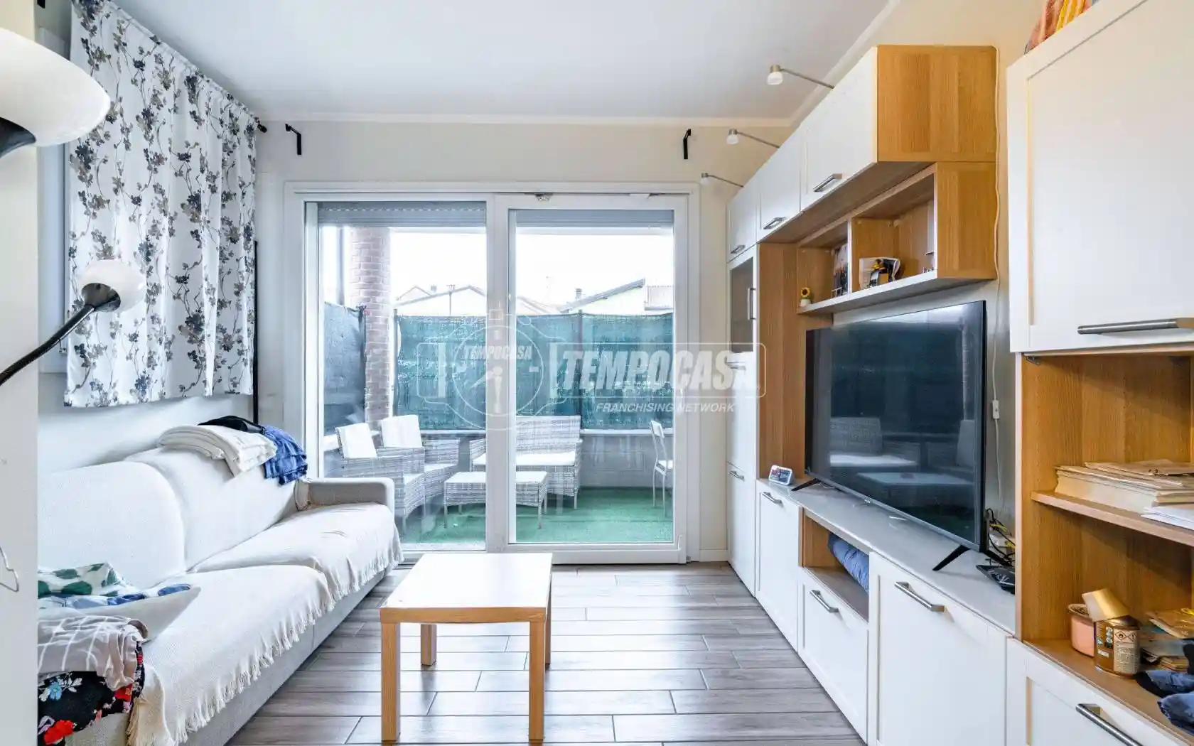 Appartamento in vendita a Caronno Pertusella