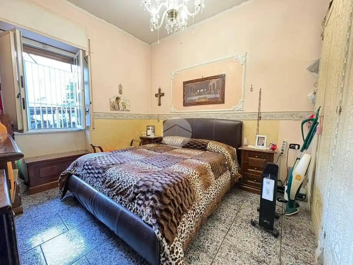 Appartamento in vendita a Napoli