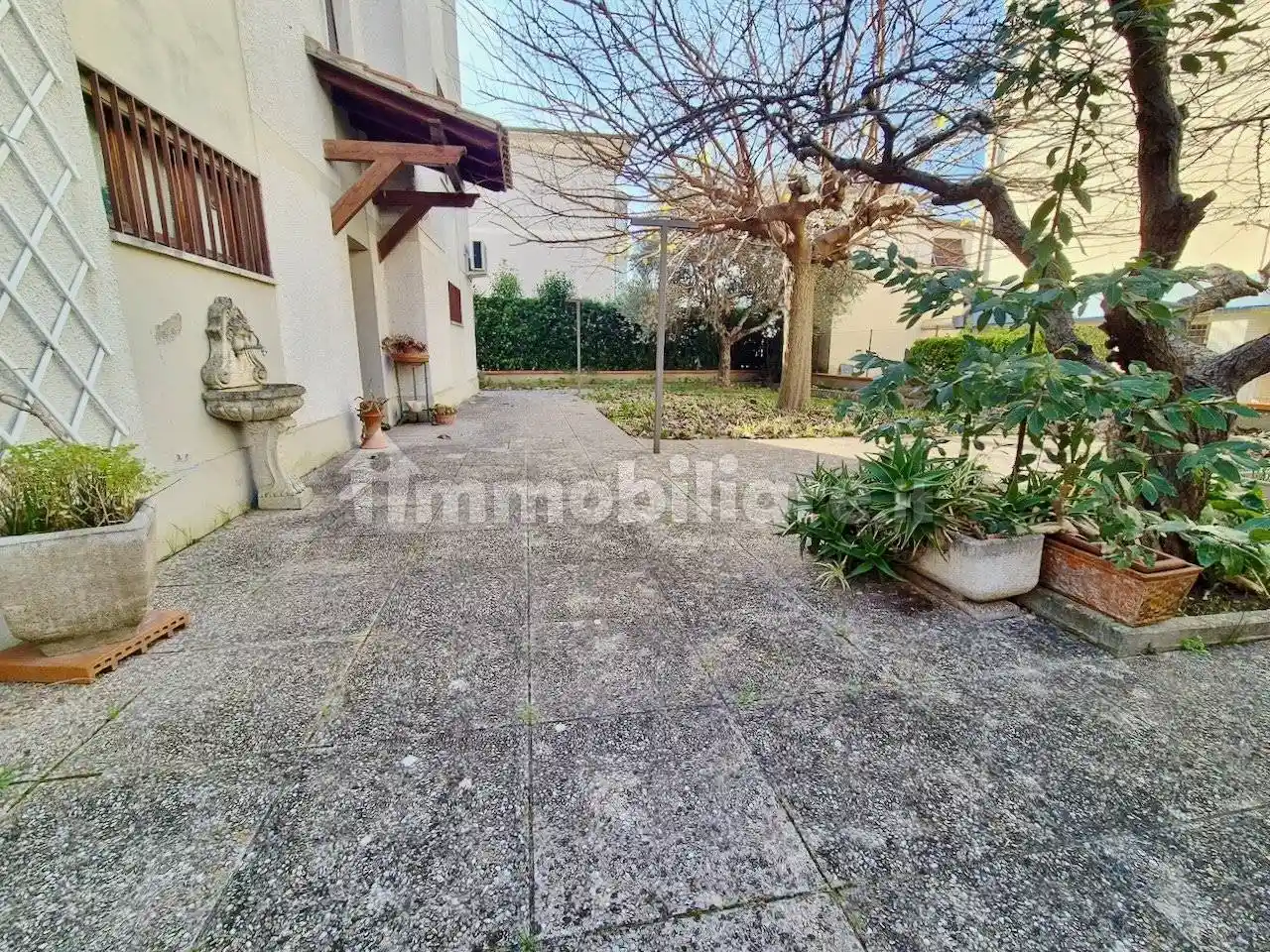 Villa in vendita a Pisa