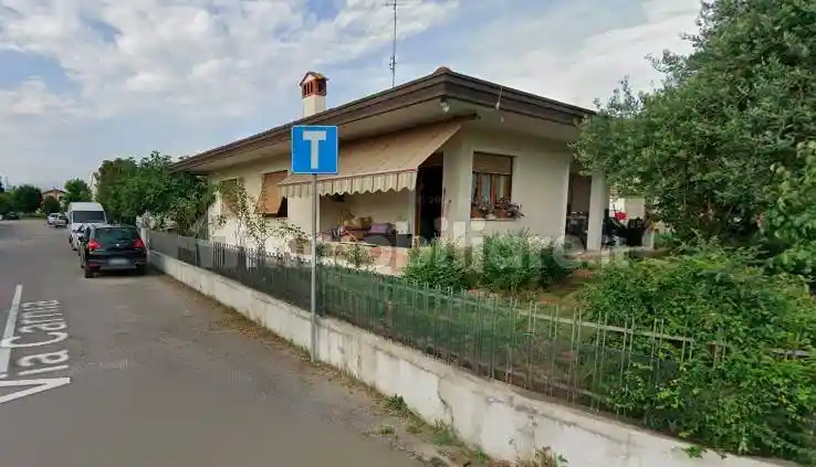 Villa in vendita a Porcia