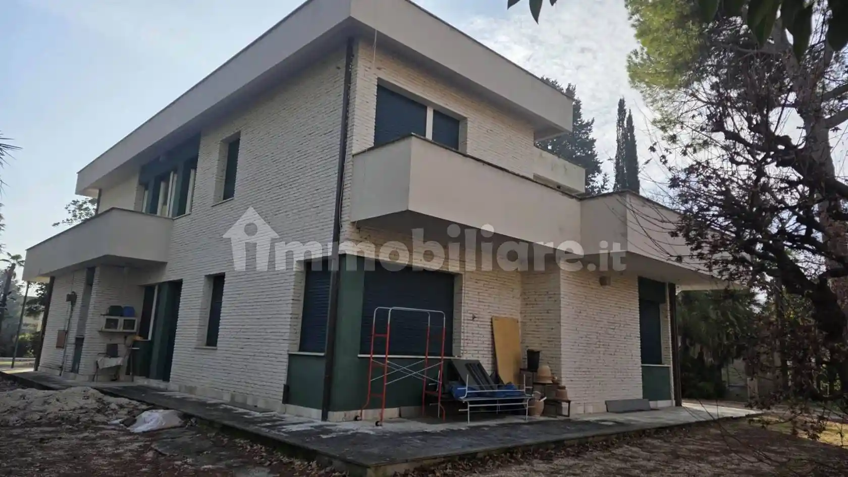 Villa in vendita a Jesi