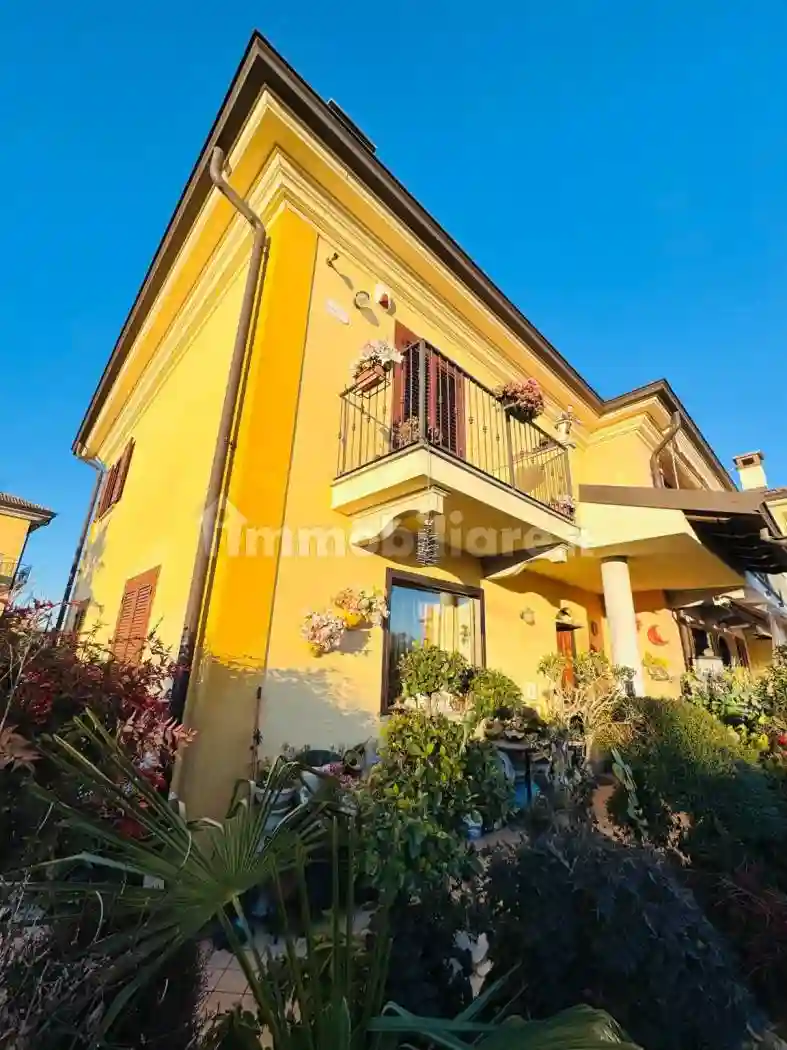 Villetta a schiera - foto 2