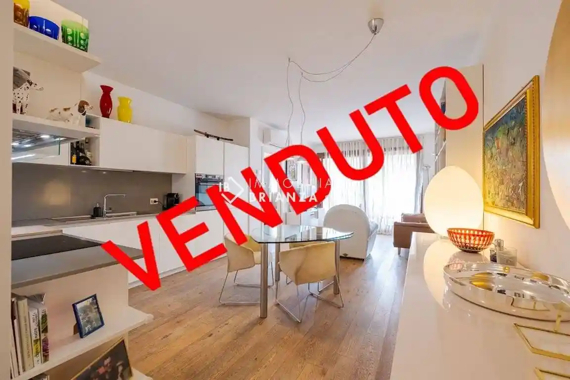 Appartamento in vendita a Monza