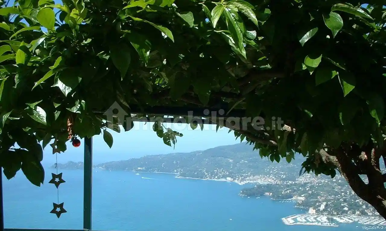 Appartamento in vendita a Rapallo