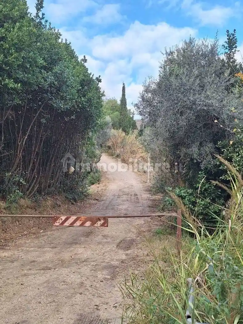 Rustico - Casale in vendita a San Benedetto del Tronto