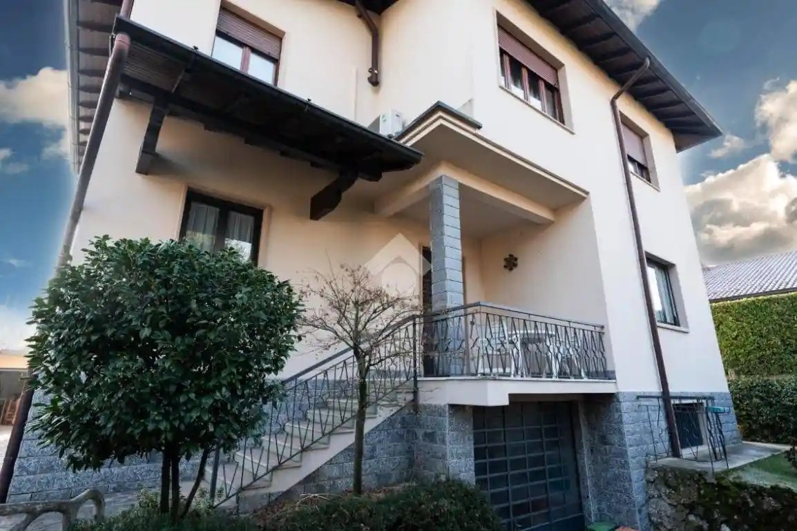 Villa in affitto a Verano Brianza