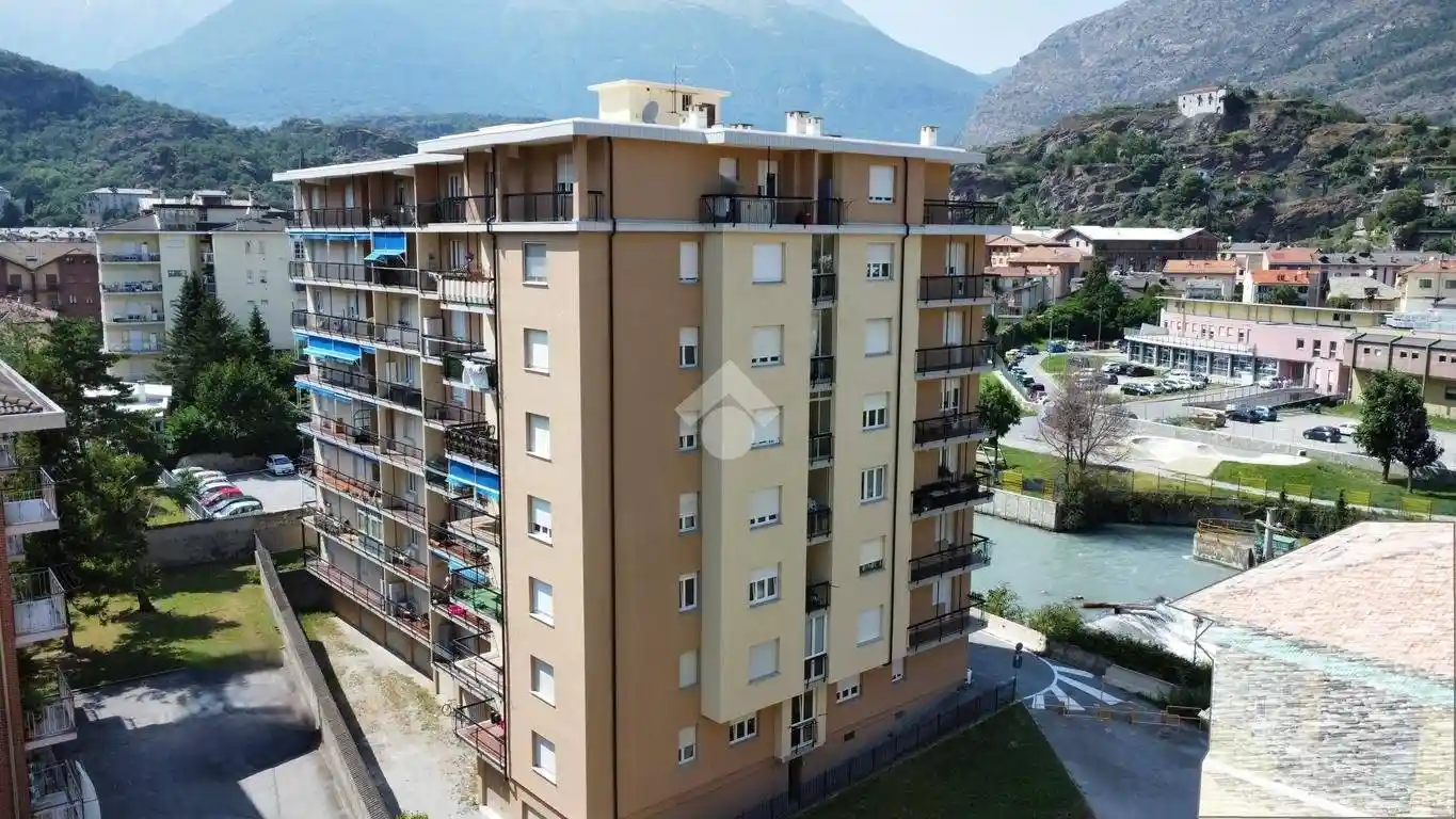 Appartamento in vendita a Susa