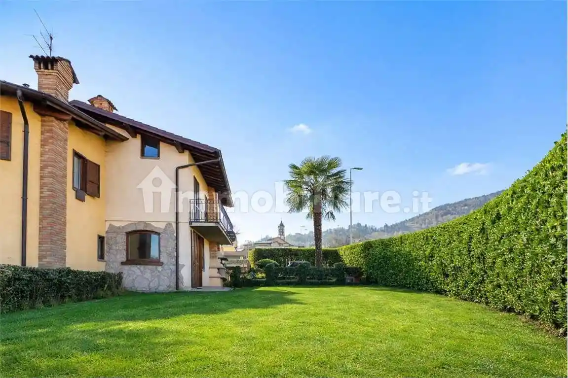 Villetta a schiera in vendita a Premolo