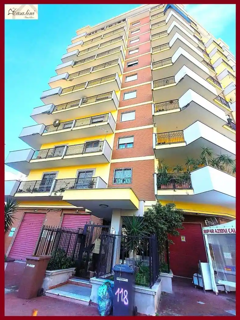 Appartamento in vendita a Palermo