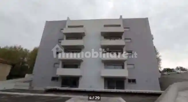 Palazzo - Stabile in vendita a Legnago