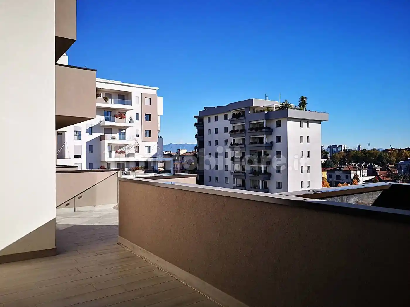 Appartamento in vendita a Monza