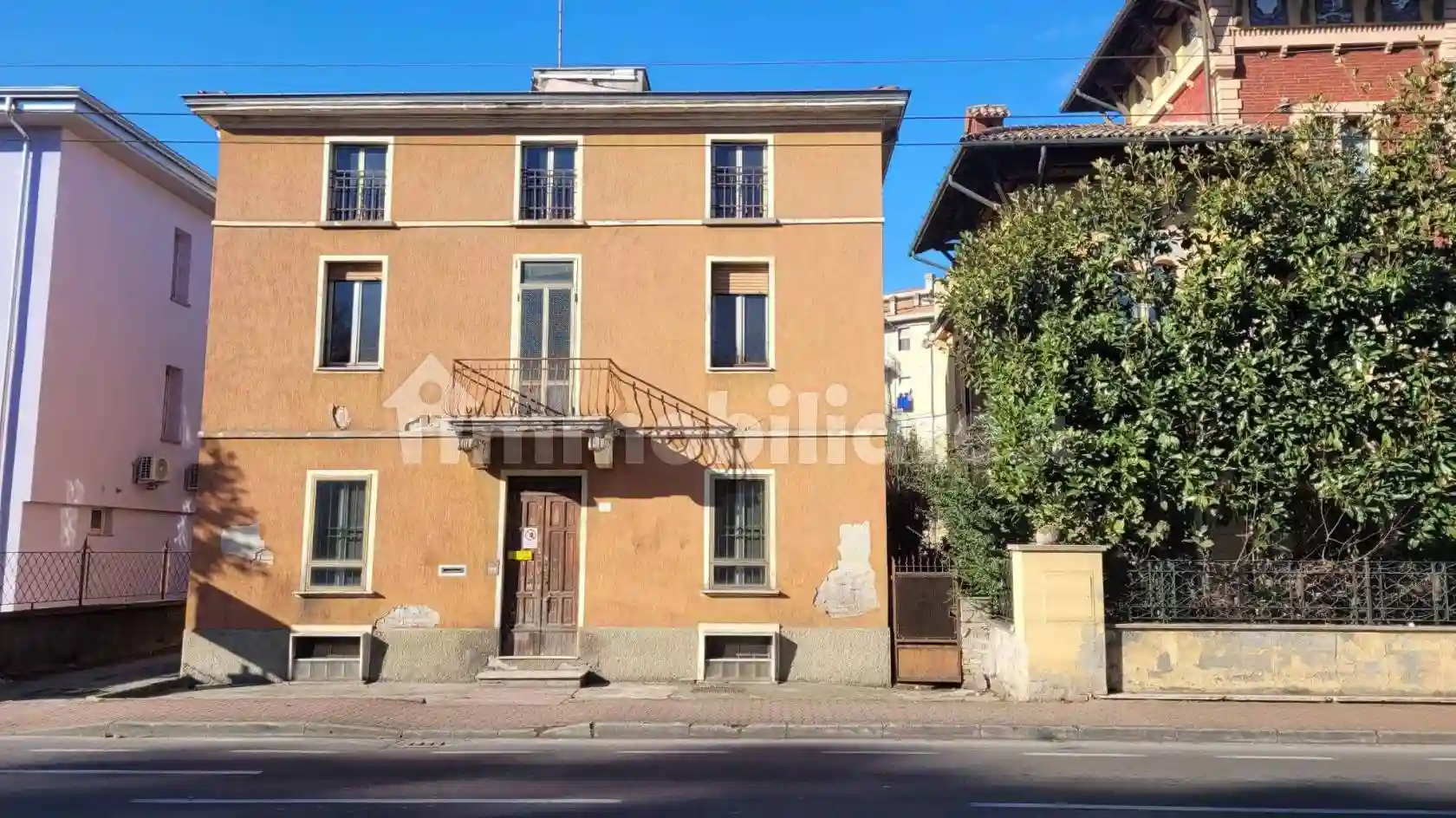 Palazzo - Edificio - foto 2