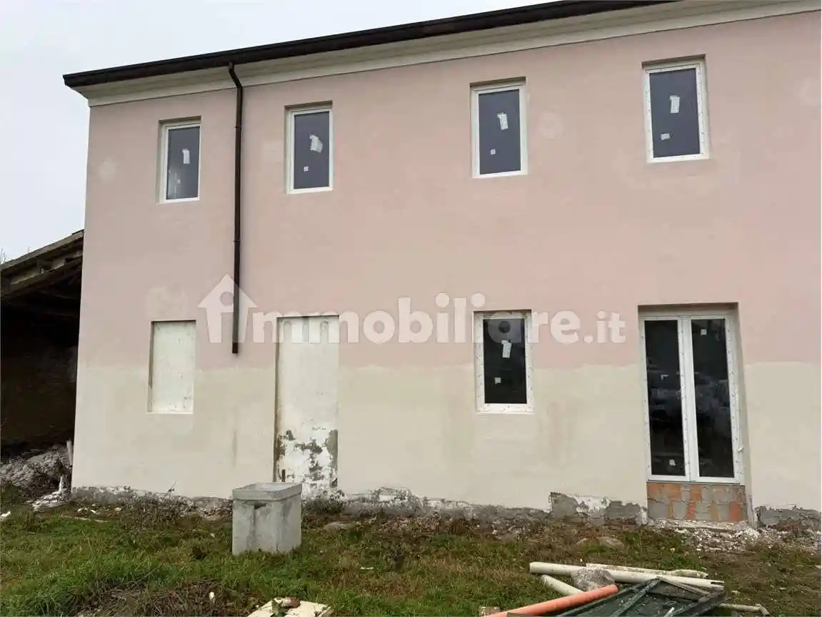 Casa indipendente in vendita a Cervia