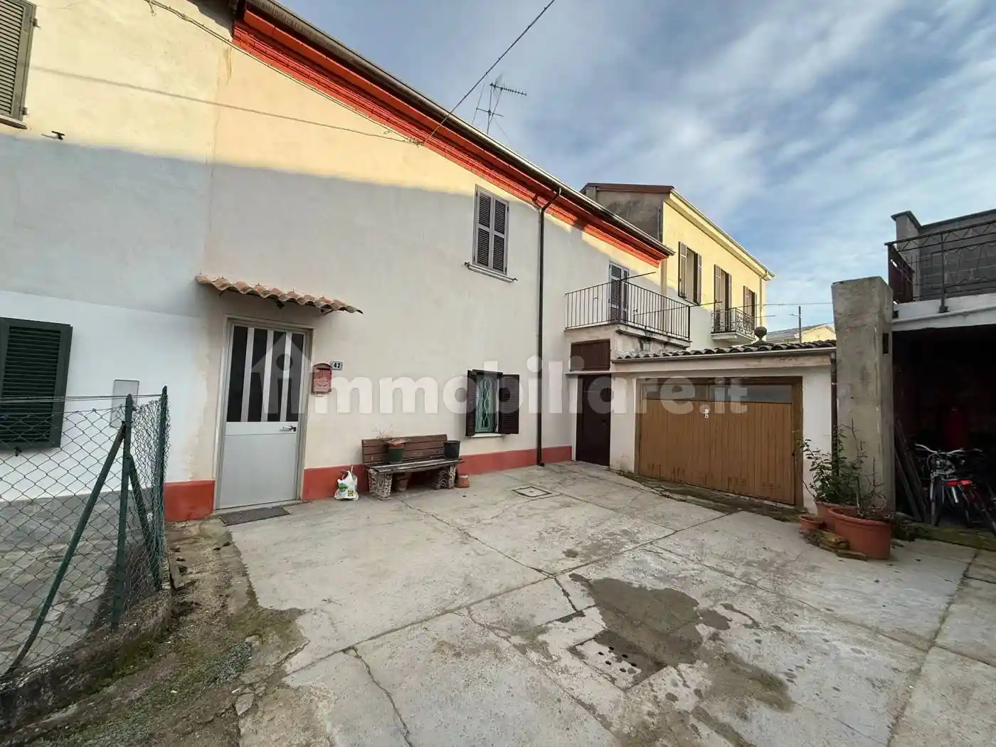 Casa indipendente in vendita a Alessandria