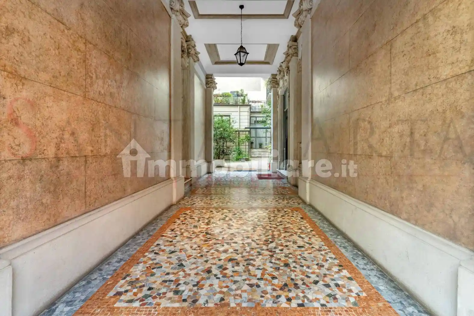 Appartamento in vendita a Milano