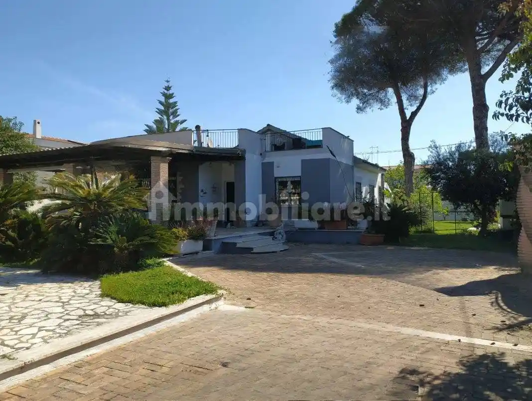 Villa in vendita a Anzio