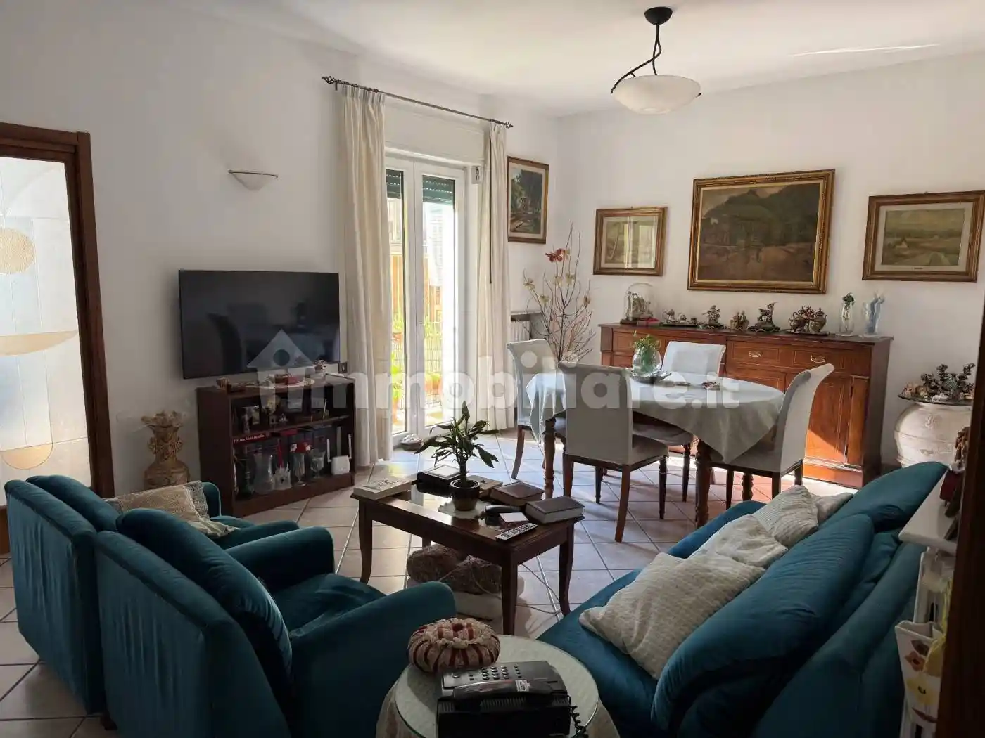 Appartamento in vendita a Napoli