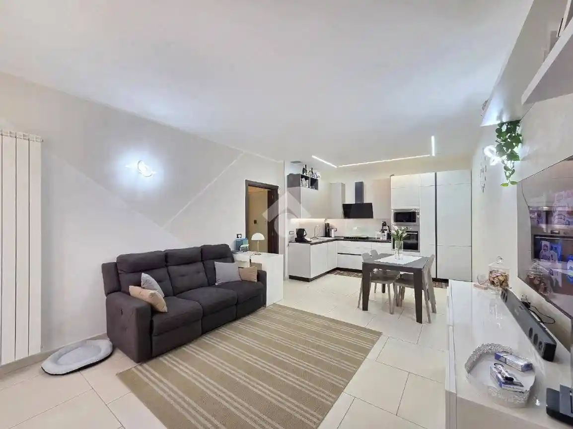 Casa indipendente in vendita a Alpignano