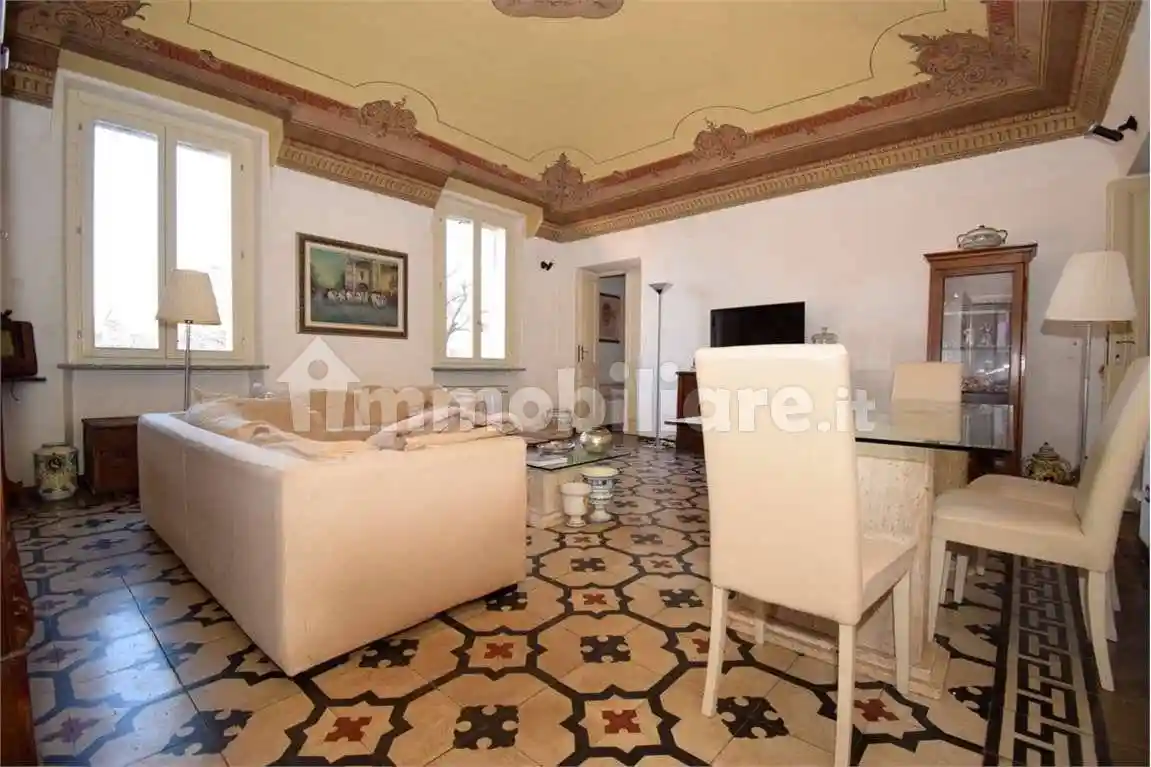 Appartamento in vendita a Vercelli