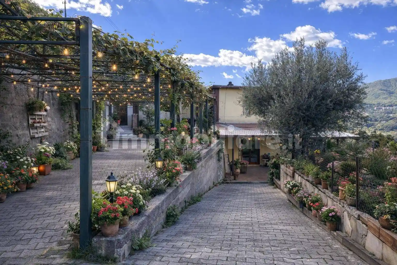 Villa in vendita a Cava de' Tirreni